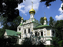 Входная группа Храм Святой Троицы при детской больнице Святого Владимира. Москва, Рубцовско-Дворцовая,  1