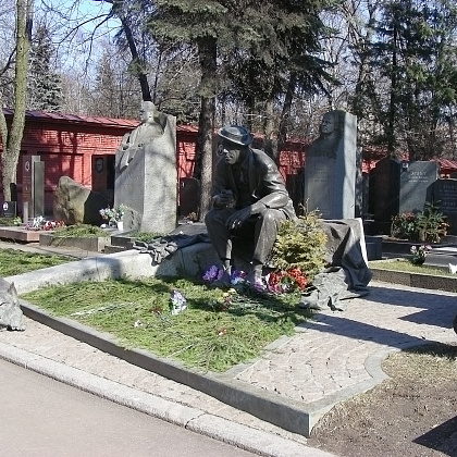 Входная группа Новодевичье кладбище. 