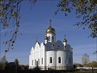 Входная группа Храм Рождества Христова в поселке Родники. поселок Родники, Большая Учительская,  17а