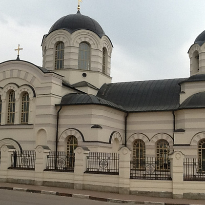 Входная группа Храм Иоанна Богослова в Сынково. 