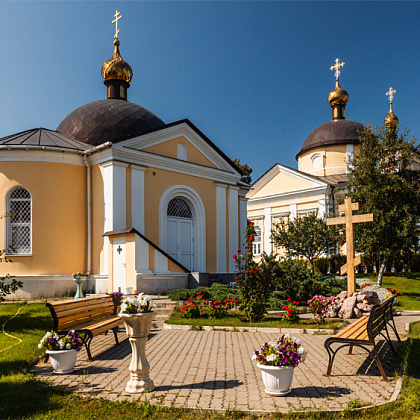 Входная группа Храм Иконы Божией Матери Знамение в Знаменском. 