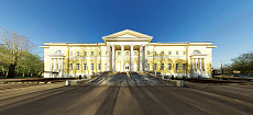 Входная группа ГКБ 4 Павловская больница. Москва, Павловская,  25