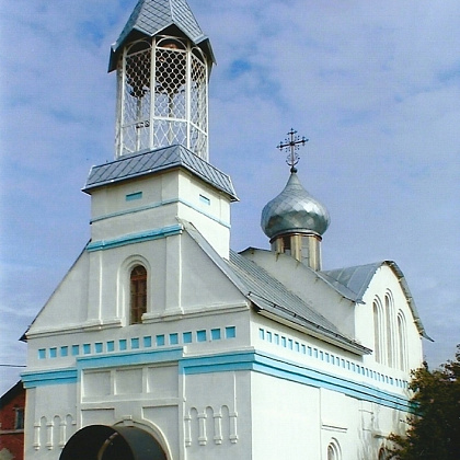  Храм Архистратига Михаила на Красной поляне. 