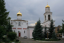 Входная группа Храм Рождества Пресвятой Богородицы в Старом Симонове. Москва, Восточная,  6