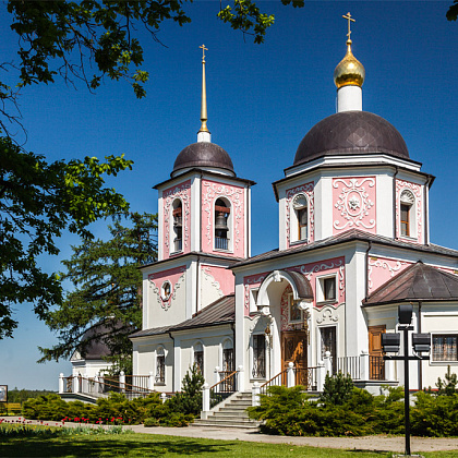 Входная группа Храм Николая Чудотворца в Дарьино. 