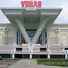 Вегас \ Vegas, торгово-развлекательный комплекс (на 24 км МКАД)