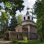 Входная группа Храм Георгия Победоносца в Фирсановке. Химки, Ленина,  3а