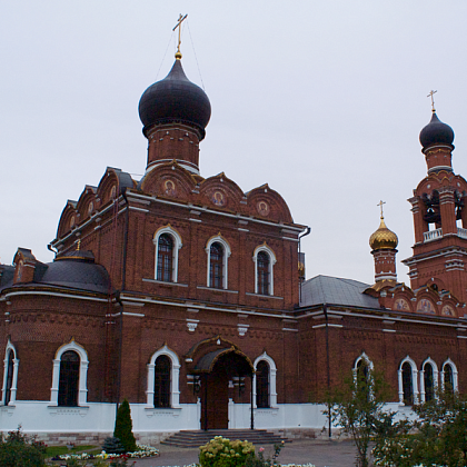 Входная группа Храм Преображения Господня в Тушине. 